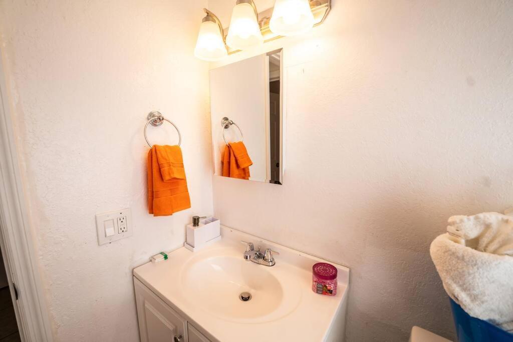 Nice And Quiet 2 Beds 1 Bath In Oakland Flフォート・ローダーデール エクステリア 写真